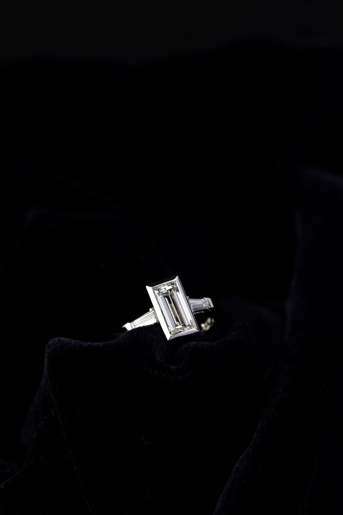 Baguette Diamond Platinum Ring